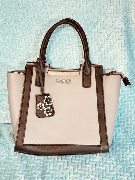 Kenneth Cole Reaction Handbags - Kenneth Cole Reaction Structured Satchel Tote Gray Black Crossbody Work Handbag
